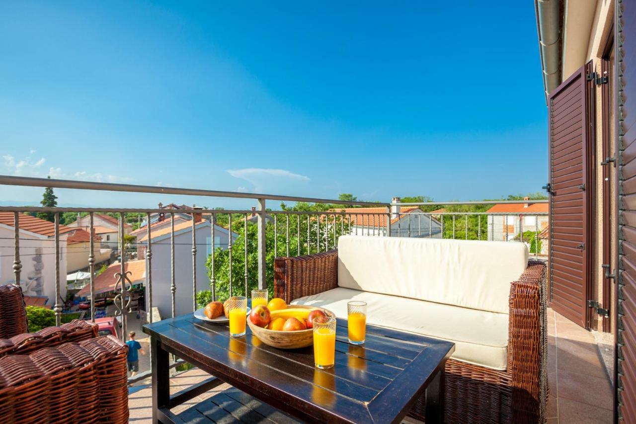 Holiday Apartment Ivica Milohnici Екстер'єр фото